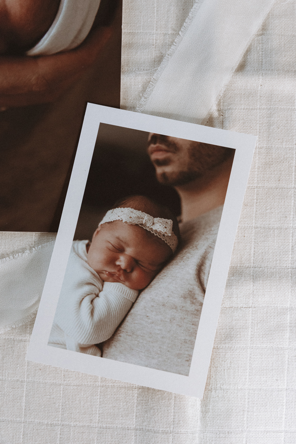 Tirages d'exceptions sur papier fine art par Camille Boutoux photographe professionnelle famille à Meaux