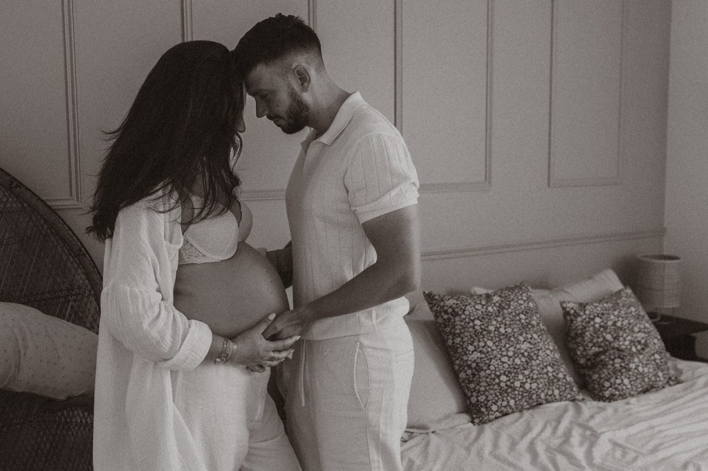 Séance photo grossesse à domicile en Seine-Et-Marne