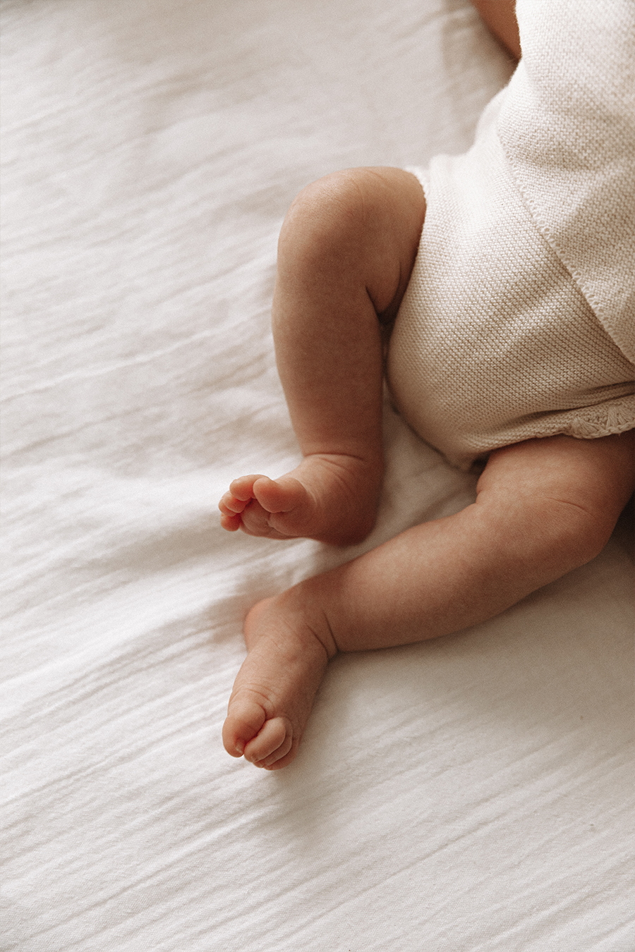 Séance photo naissance en famille à Paris